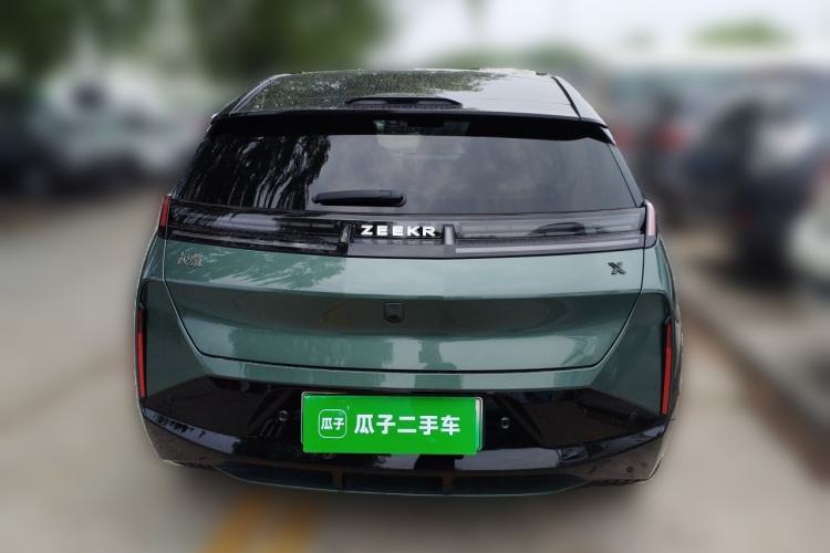 Used Zeekr X 2023 Four-Wheel Drive YOU Edition 4 Seats Rear