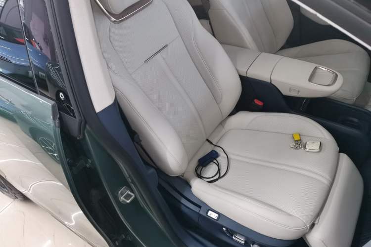 Used Zeekr X 2023 Rear-Drive YOU Edition 4 Seats Right Front Seat