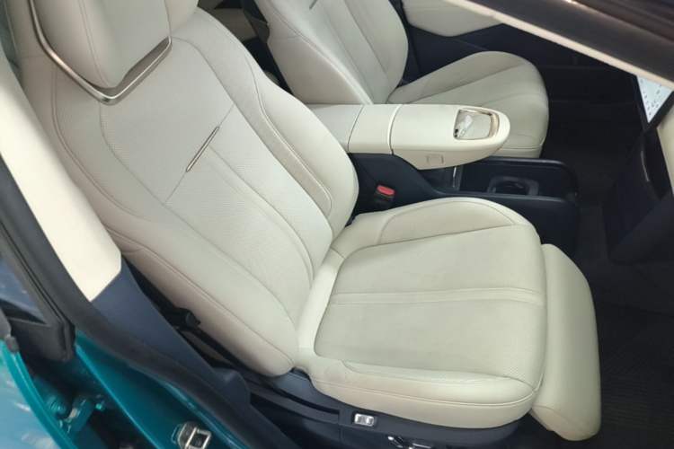 Used Zeekr X 2023 Rear-Drive YOU Edition 4 Seats Right Front Seat