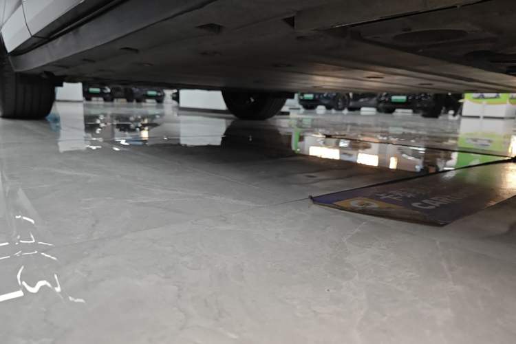 Used Zeekr X 2023 Rear-Drive ME Version 5 Seats Right Side Sill