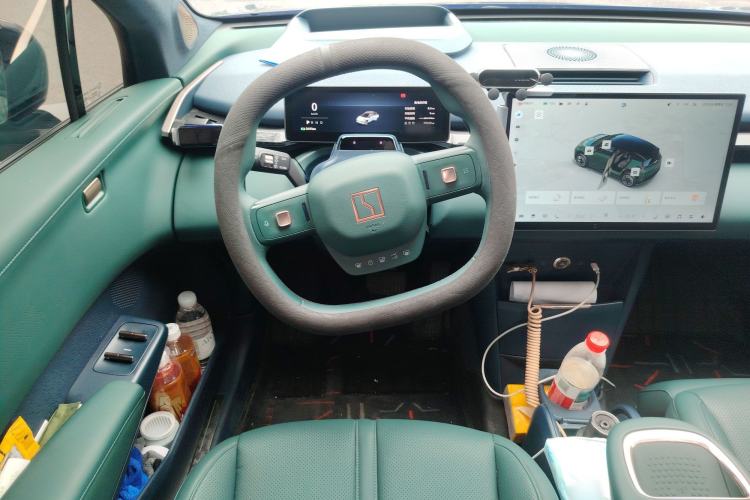 Used Zeekr X 2023 Four-Wheel Drive YOU Edition 4 Seats Steering Wheel