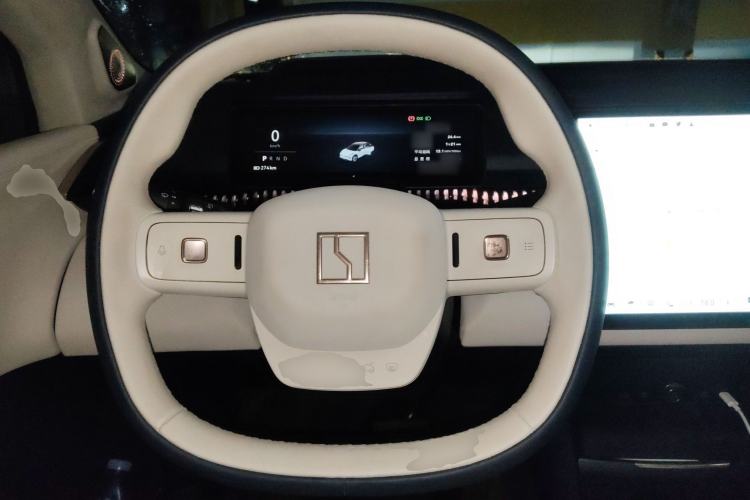 Used Zeekr X 2023 Rear-Drive YOU Edition 4 Seats Steering Wheel