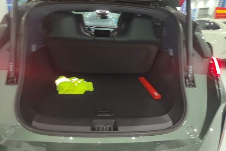 Used Zeekr X 2023 Rear-Drive YOU Edition 4 Seats Trunk