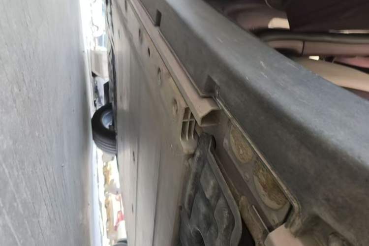 Used Zeekr X 2023 Rear-Drive ME Version 5 Seats Left Side Sill