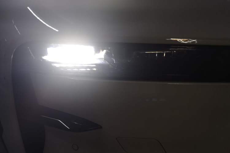 Used Zeekr X 2023 Rear-Drive YOU Edition 4 Seats Right Front Headlight