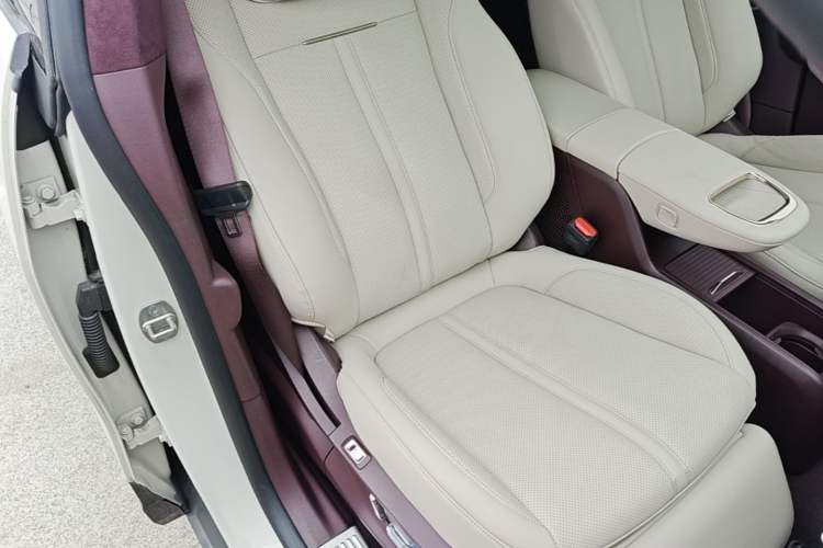 Used Zeekr X 2023 Rear-Drive YOU Edition 4 Seats Right Front Seat