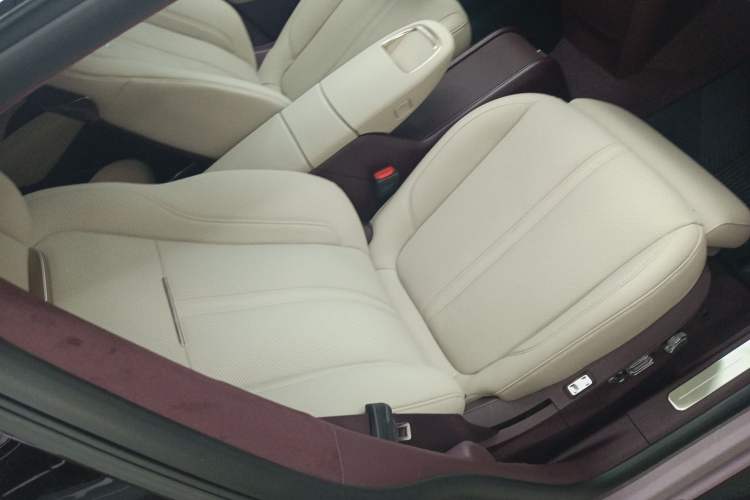 Used Zeekr X 2023 Rear-Drive YOU Edition 4 Seats Right Front Seat