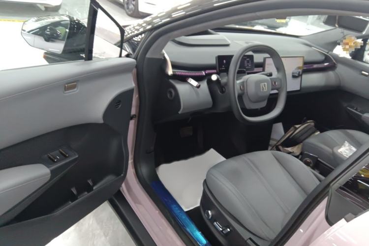 Used Zeekr X 2023 Rear-Drive ME Version 5 Seats Interior 3