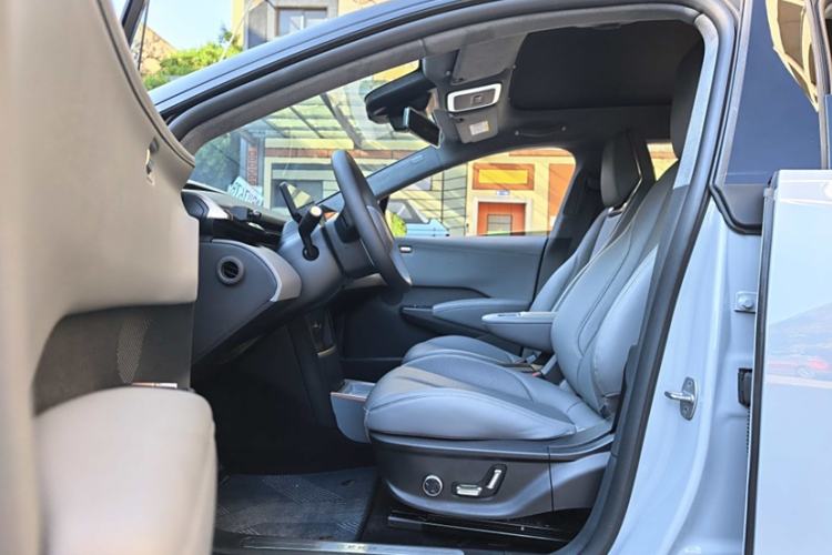 Used Zeekr X 2023 Rear-Drive ME Version 5 Seats Interior 2