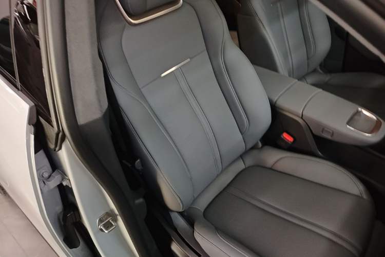 Used Zeekr X 2023 Rear-Drive YOU Edition 4 Seats Right Front Seat