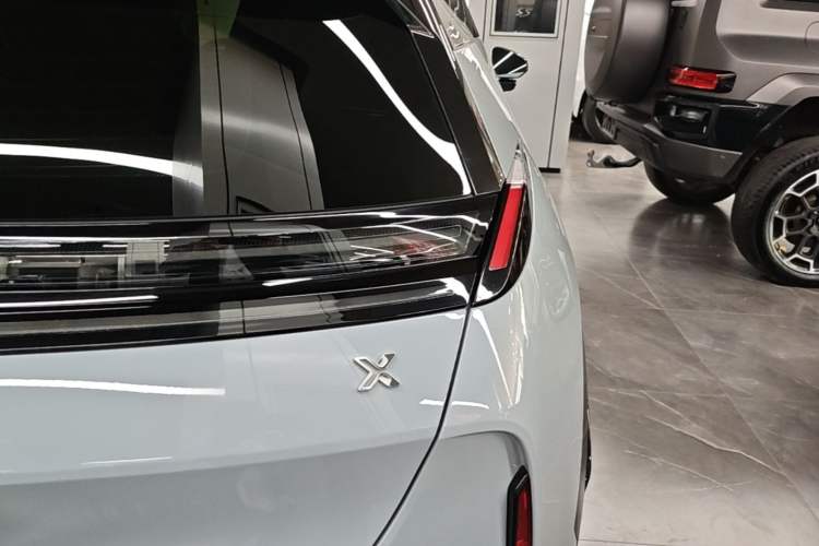 Used Zeekr X 2023 Rear-Drive YOU Edition 4 Seats Right Rear Taillight
