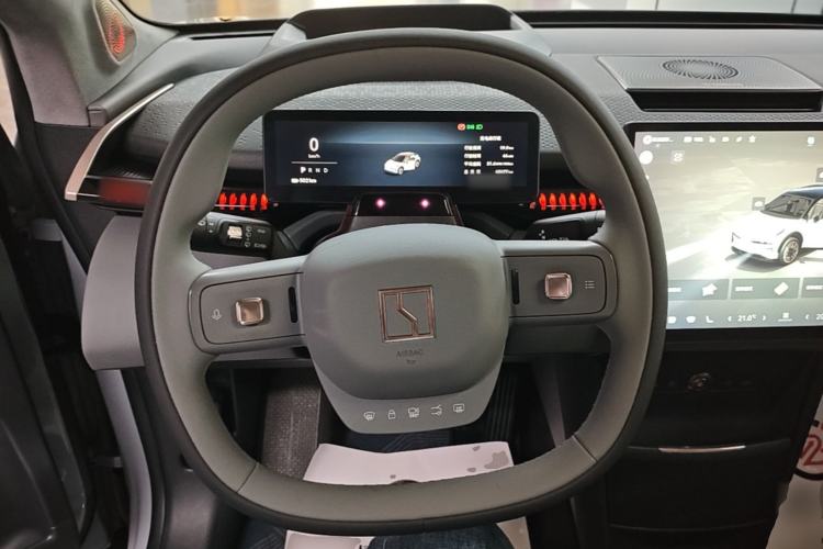 Used Zeekr X 2023 Rear-Drive YOU Edition 4 Seats Steering Wheel