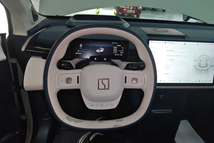 Used Zeekr X 2023 Rear-Drive YOU Edition 4 Seats Steering Wheel