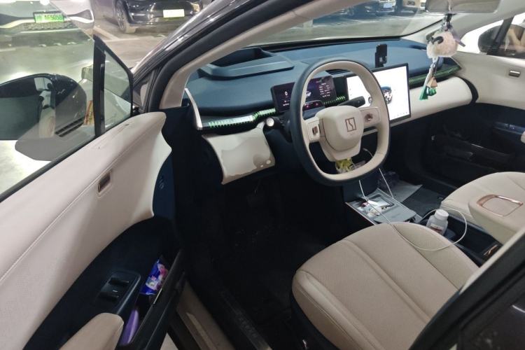 Used Zeekr X 2023 Four-Wheel-Drive YOU Edition 5 Seats Driver Seat