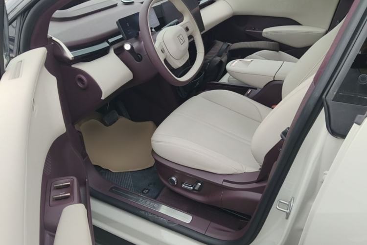 Used Zeekr X 2023 Rear-Drive YOU Edition 4 Seats Driver Seat