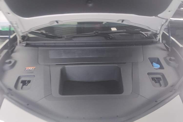 Used Zeekr X 2023 Rear-Drive ME Version 5 Seats Engine Bay