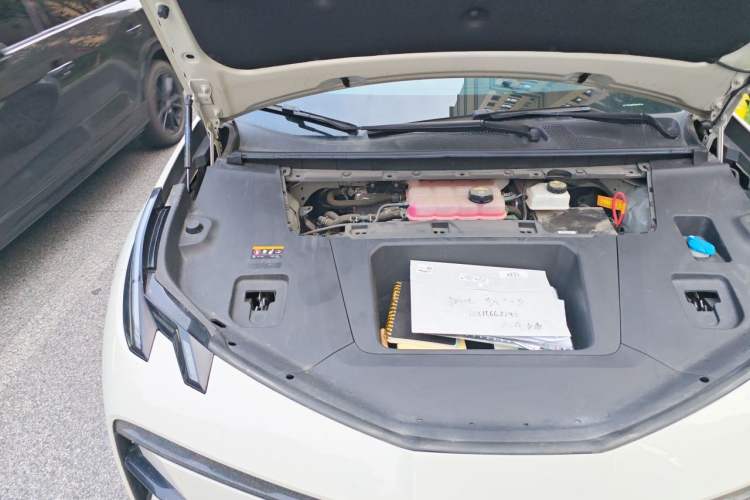 Used Zeekr X 2023 Rear-Drive YOU Edition 4 Seats Engine Bay Right