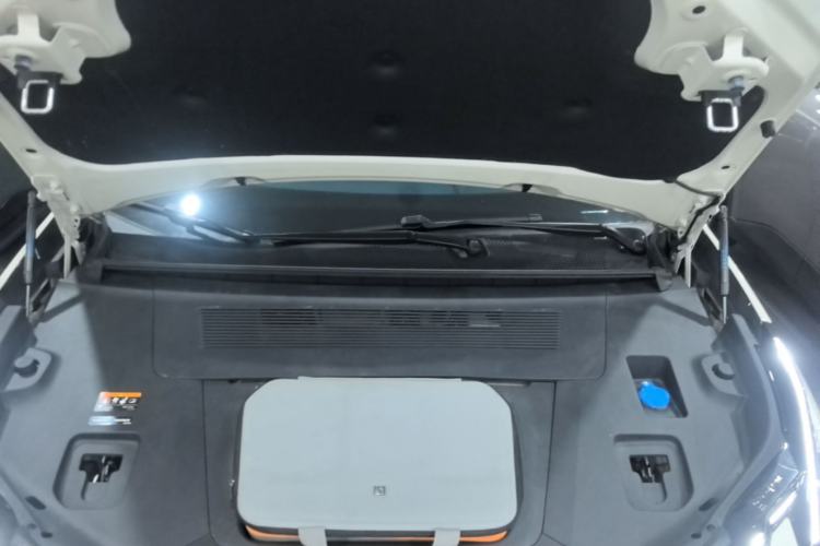 Used Zeekr X 2023 Four-Wheel-Drive YOU Edition 5 Seats Engine Bay