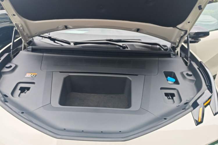 Used Zeekr X 2023 Rear-Drive YOU Edition 4 Seats Engine Bay
