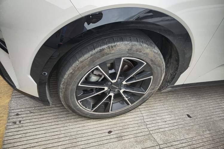 Used Zeekr X 2023 Rear-Drive YOU Edition 4 Seats Exterior 4