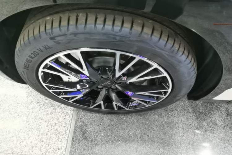 Used Zeekr X 2023 Rear-Drive YOU Edition 4 Seats Exterior 4