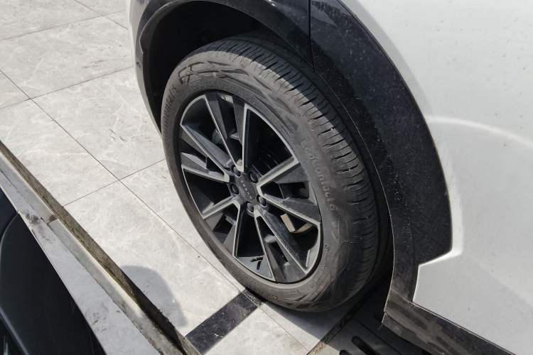 Used Zeekr X 2023 Rear-Drive YOU Edition 4 Seats Exterior 5