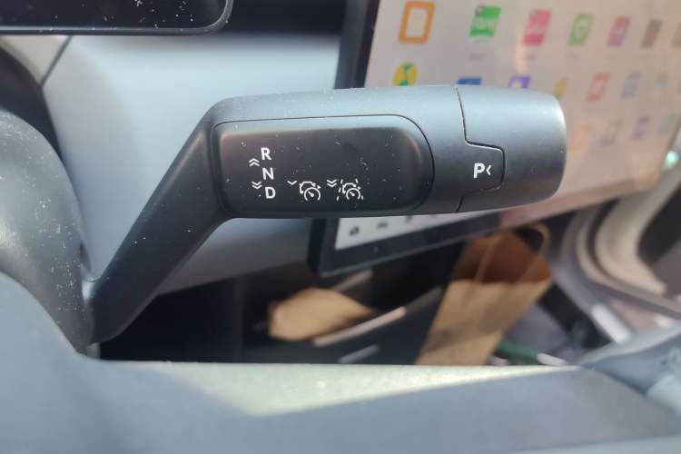 Used Zeekr X 2023 Rear-Drive ME Version 5 Seats Gear Lever