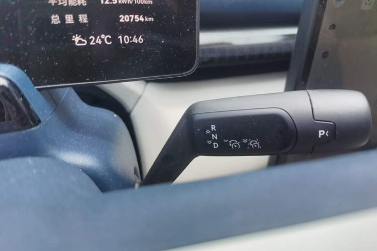 Used Zeekr X 2023 Rear-Drive ME Version 5 Seats Gear Lever