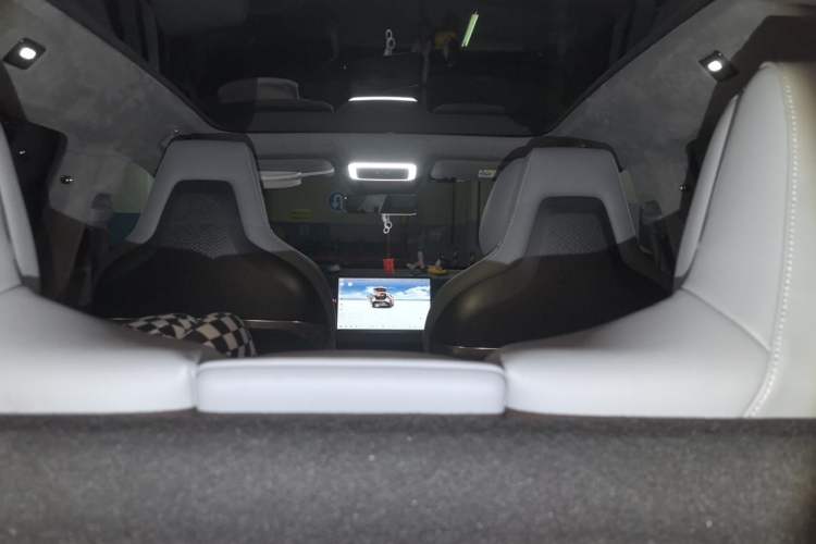 Used Zeekr X 2023 Four-Wheel Drive YOU Edition 4 Seats Headliner