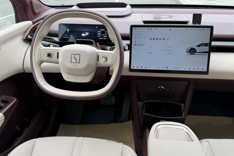 Used Zeekr X 2023 Rear-Drive YOU Edition 4 Seats Interior 12