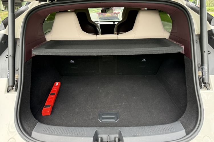 Used Zeekr X 2023 Rear-Drive YOU Edition 4 Seats Interior 2