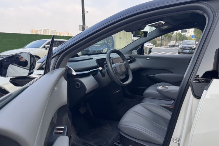 Used Zeekr X 2023 Rear-Drive ME Version 5 Seats Interior 3