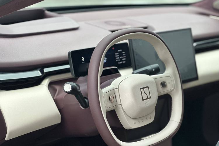 Used Zeekr X 2023 Four-Wheel Drive YOU Edition 4 Seats Interior 5