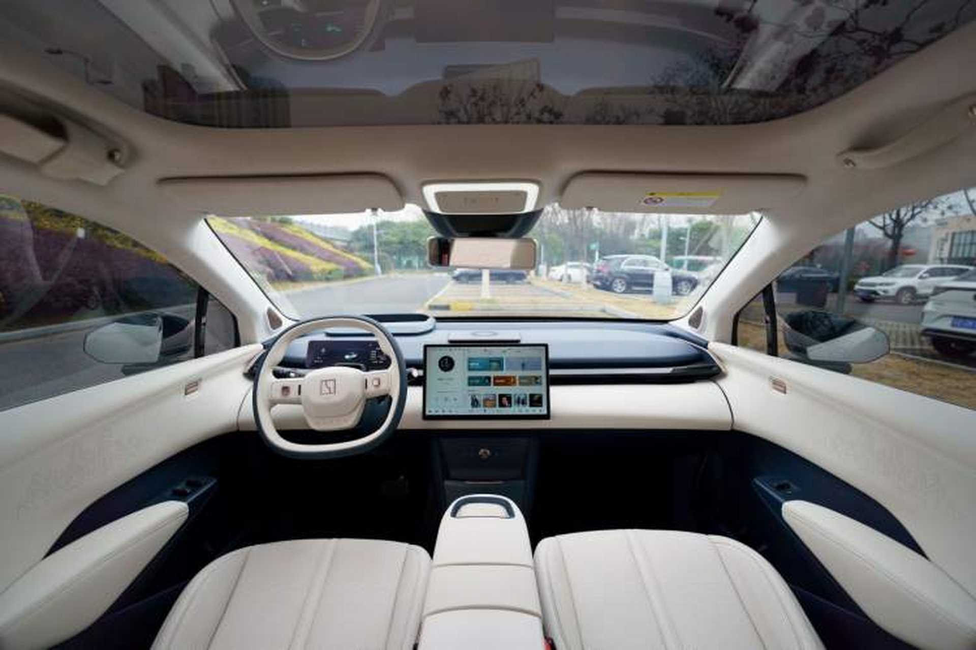 Used Zeekr X 2023 Four-Wheel Drive YOU Edition 4 Seats Interior 6