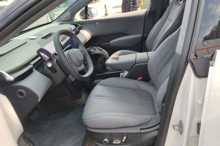 Used Zeekr X 2023 Rear-Drive YOU Edition 4 Seats Left Front Seat