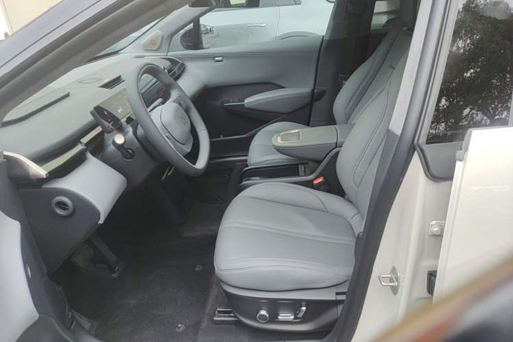 Used Zeekr X 2023 Rear-Drive ME Version 5 Seats Left Front Seat