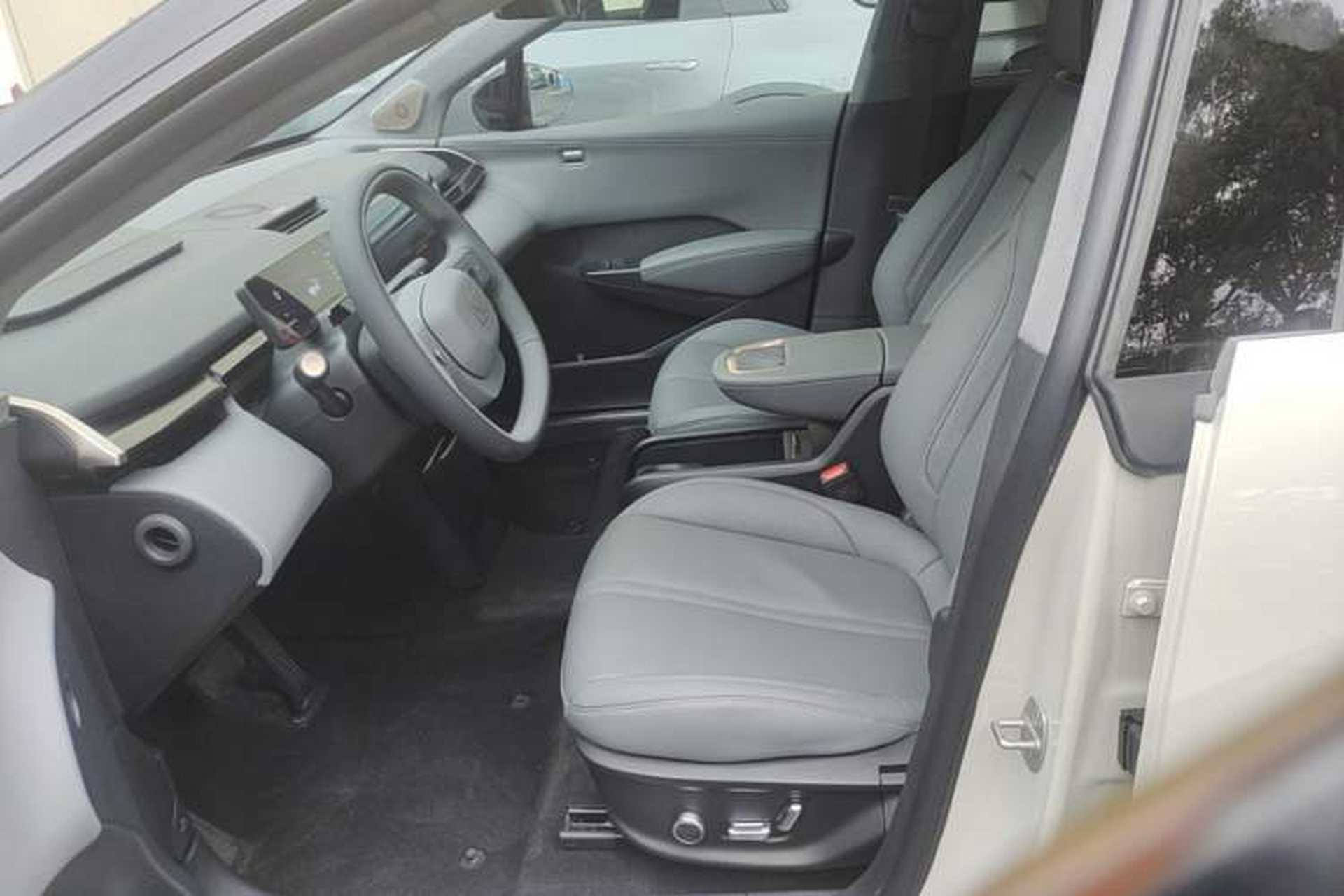 Used Zeekr X 2023 Rear-Drive ME Version 5 Seats Left Front Seat