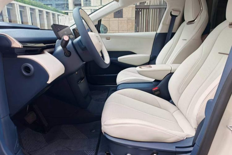 Used Zeekr X 2023 Rear-Drive ME Version 5 Seats Left Front Seat