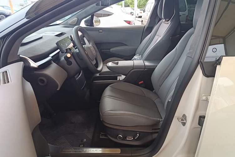 Used Zeekr X 2023 Rear-Drive YOU Edition 4 Seats Left Front Seat