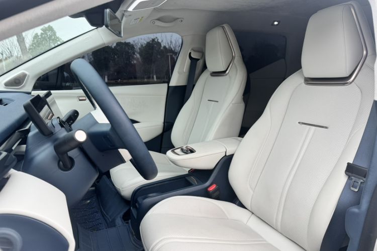 Used Zeekr X 2023 Rear-Drive ME Version 5 Seats Left Front Seat