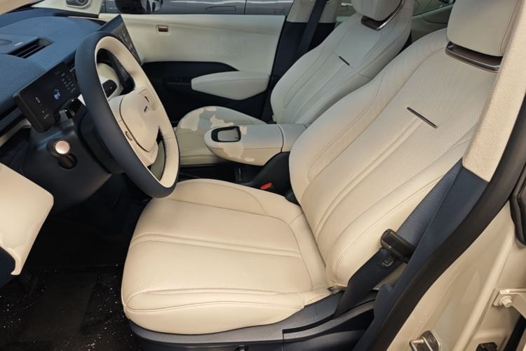 Used Zeekr X 2023 Four-Wheel Drive YOU Edition 4 Seats Left Front Seat
