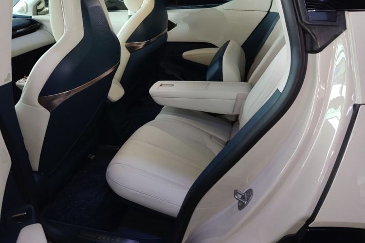 Used Zeekr X 2023 Four-Wheel Drive YOU Edition 4 Seats Left Rear Seat