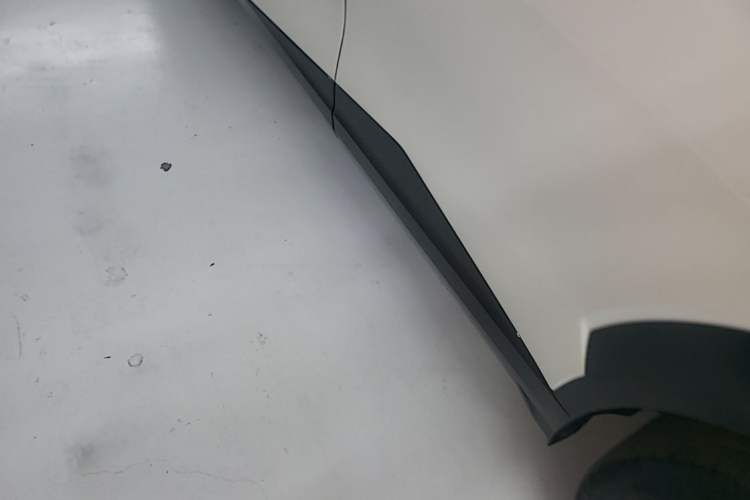 Used Zeekr X 2023 Rear-Drive YOU Edition 4 Seats Left Side Sill