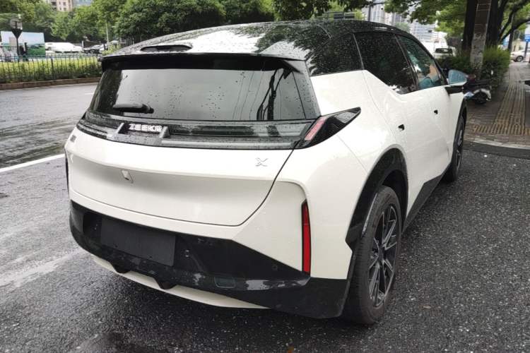 Used Zeekr X 2023 Rear-Drive YOU Edition 4 Seats Rear Right 45 Deg