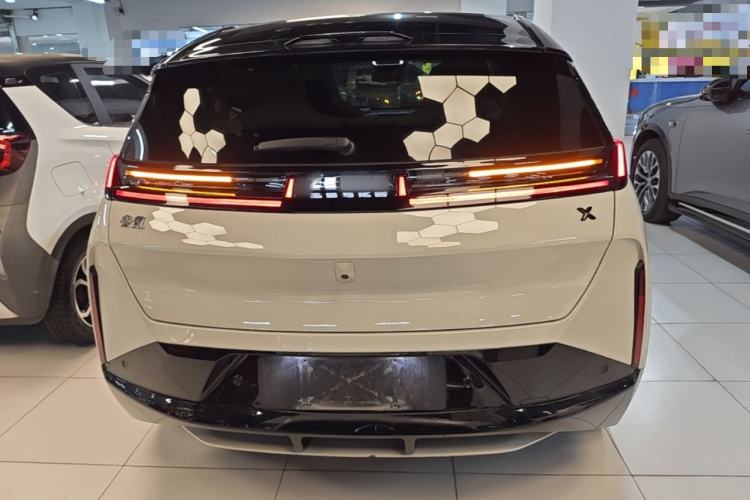 Used Zeekr X 2023 Four-Wheel Drive YOU Edition 4 Seats Rear