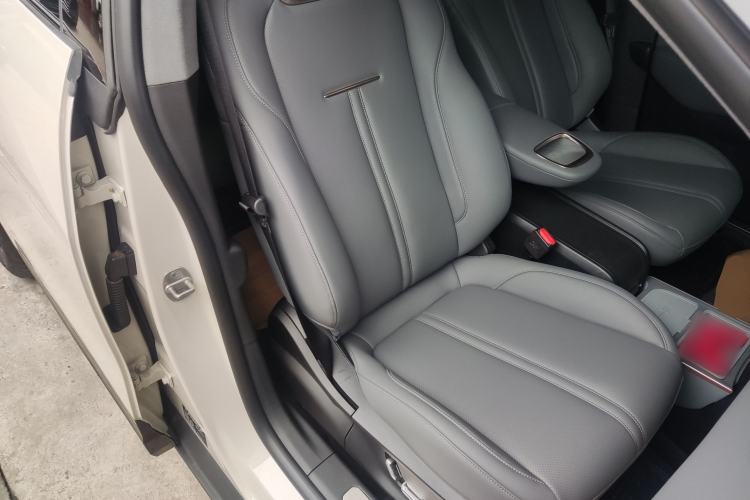 Used Zeekr X 2023 Rear-Drive ME Version 5 Seats Right Front Seat