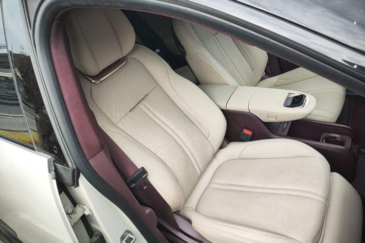 Used Zeekr X 2023 Rear-Drive YOU Edition 4 Seats Right Front Seat