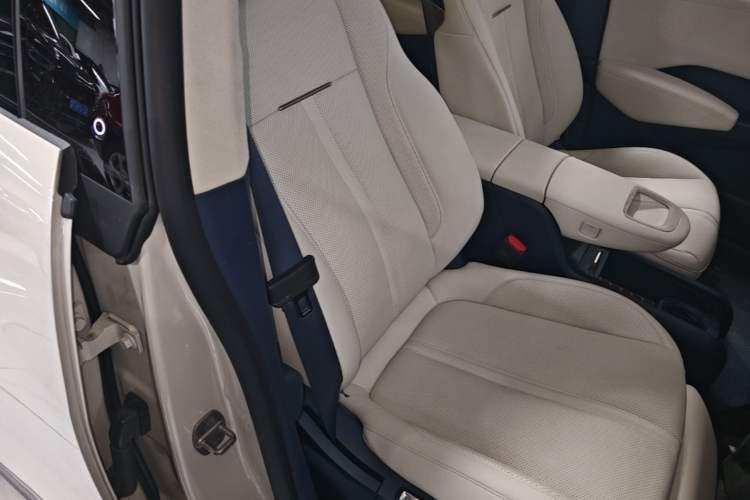 Used Zeekr X 2023 Rear-Drive YOU Edition 4 Seats Right Front Seat