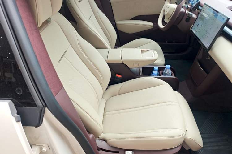 Used Zeekr X 2023 Rear-Drive YOU Edition 4 Seats Right Front Seat