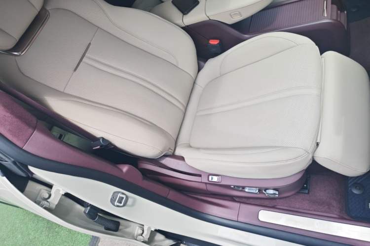 Used Zeekr X 2023 Rear-Drive YOU Edition 4 Seats Right Front Seat